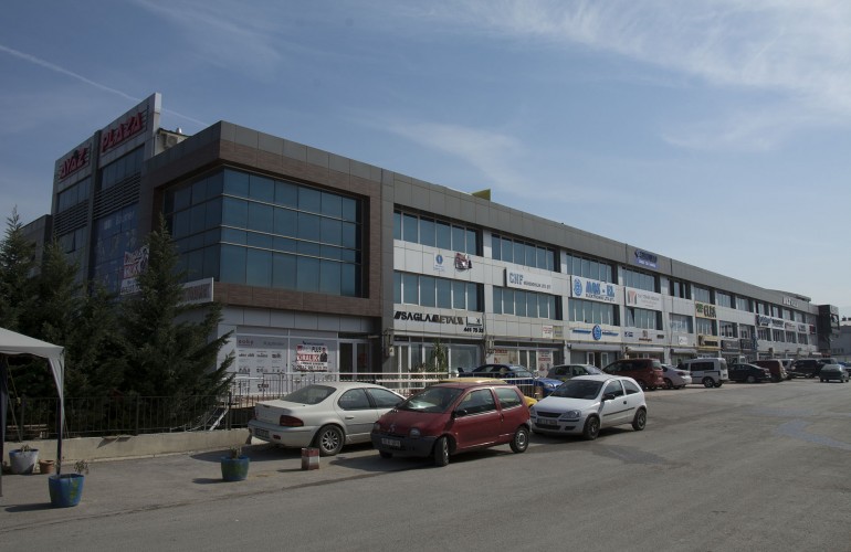 Ayaz Plaza