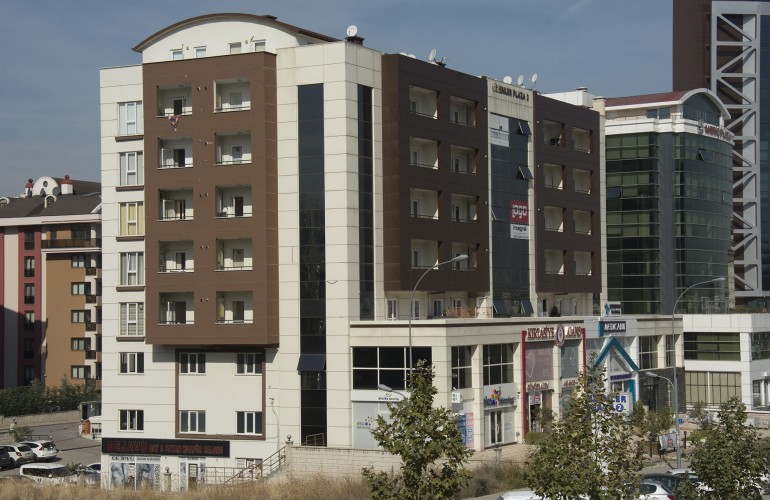 Gizemler Plaza 2