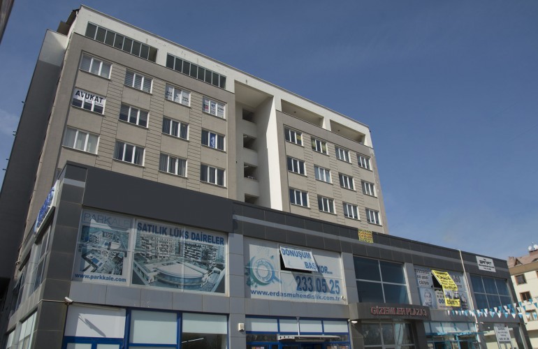 Gizemler Plaza 3
